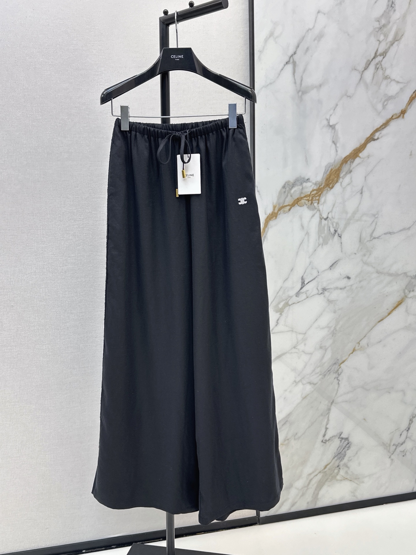 Chan New Straight-leg wide pants