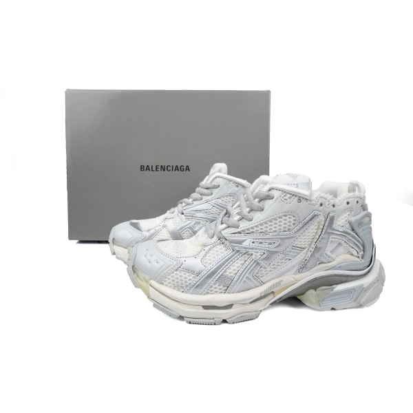 Balenciaga Runner Mi Light Blue 677402 W3RB2 8100