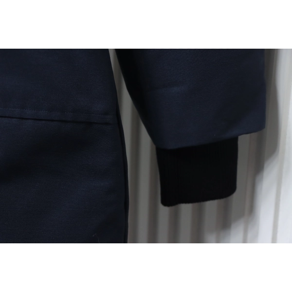 Moose Knuckles Women's Debbie Down Bomber Jacket W Fur Navy Blue