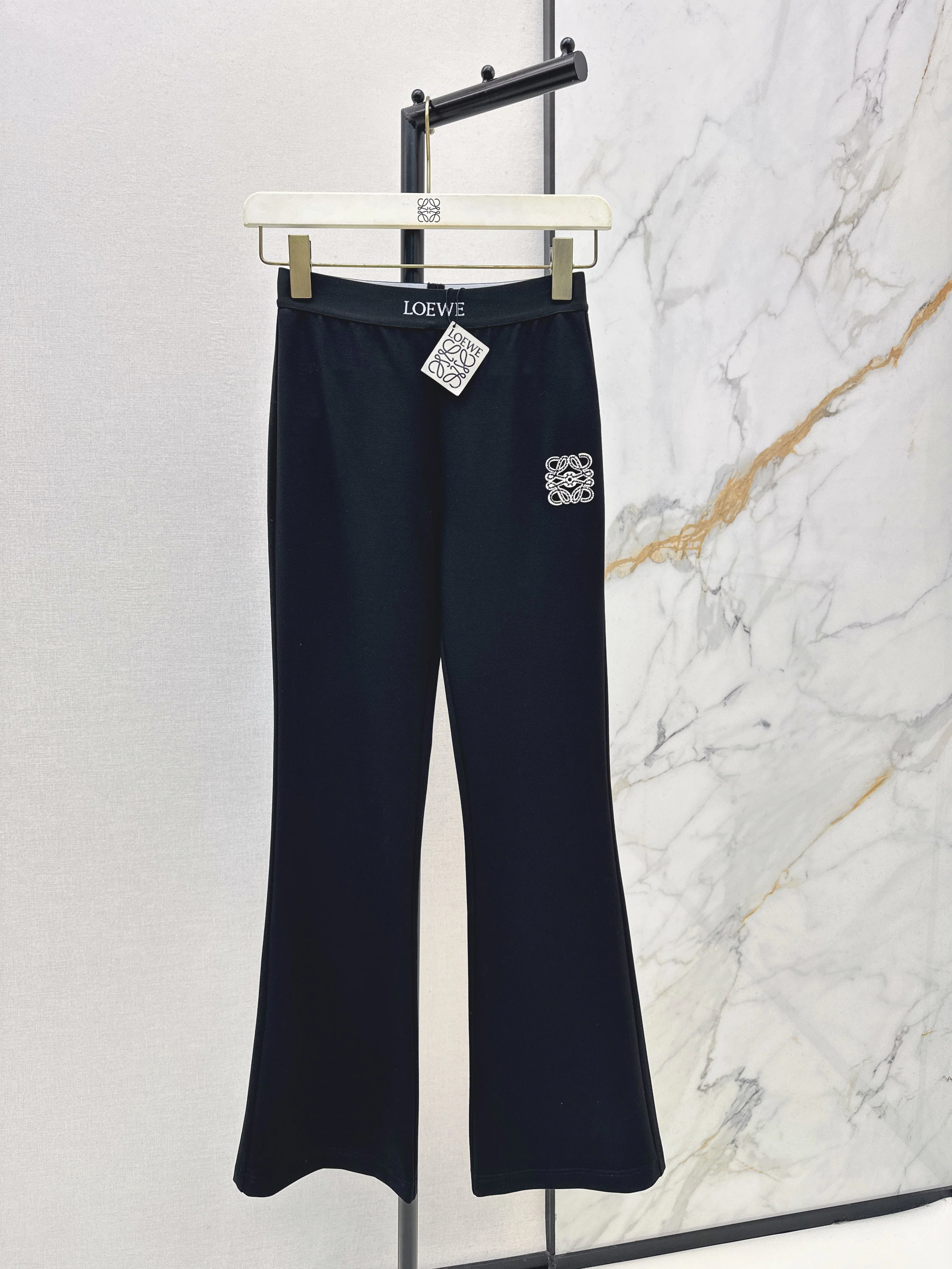 Loe NEW flared high-waisted stretch legging