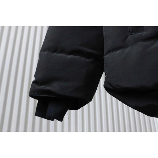 CANADA GOOSE MacMillan Parka 17 Black  gray label