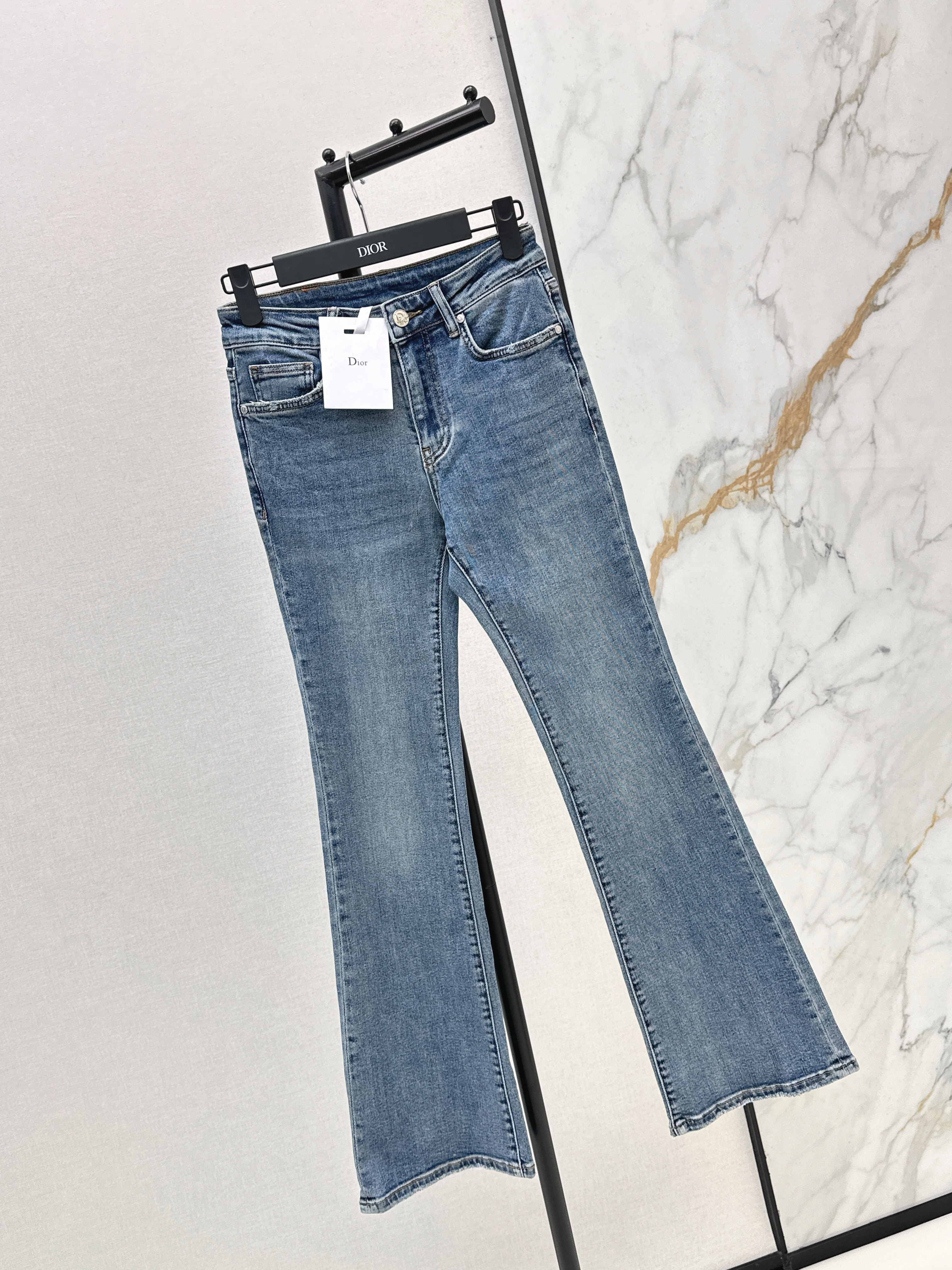 CD New flared jeans