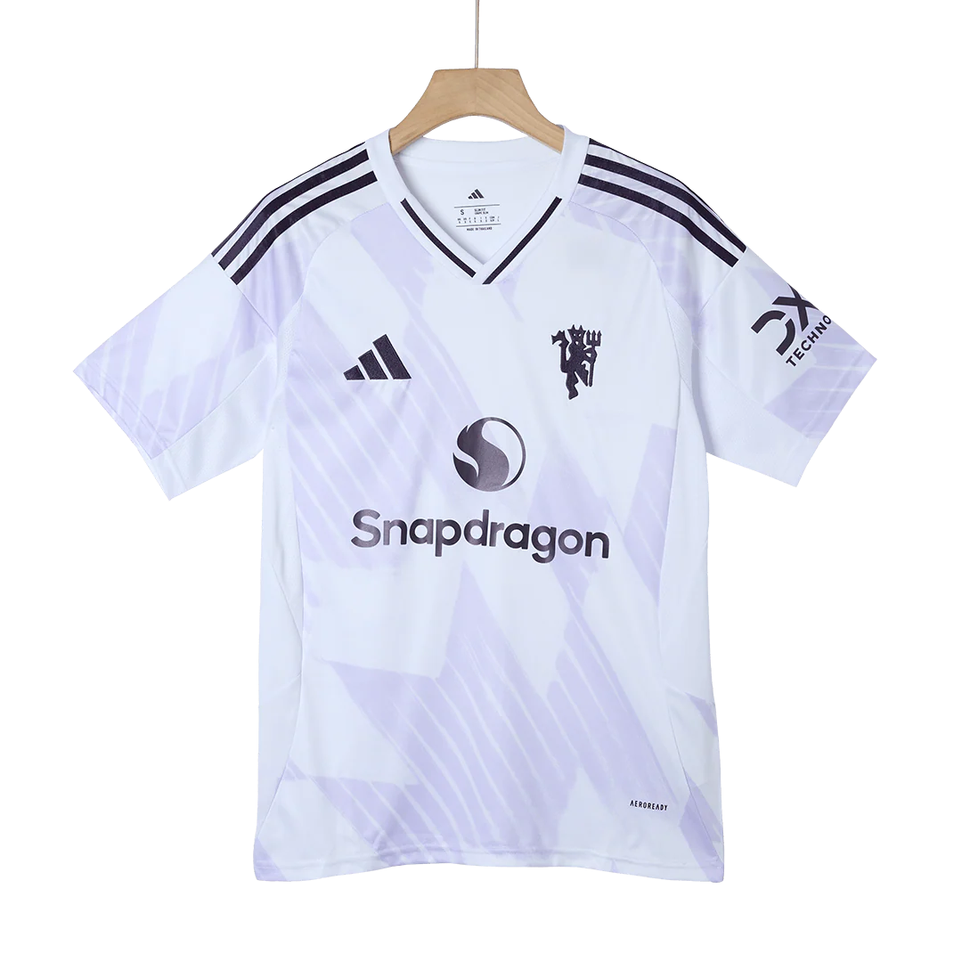 B.FERNANDES #8 Manchester United Away Soccer Jersey 2025/26