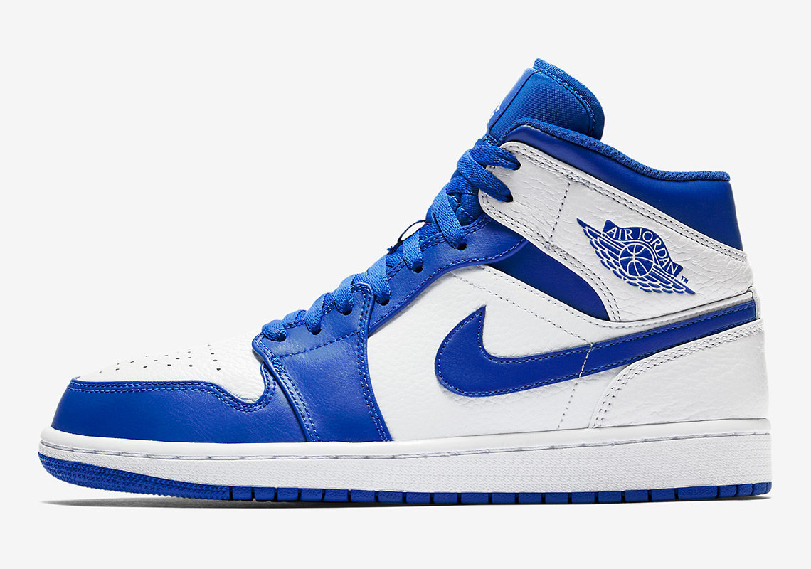 Air Jordan 1 Mid 'Hyper Royal' 554724-114