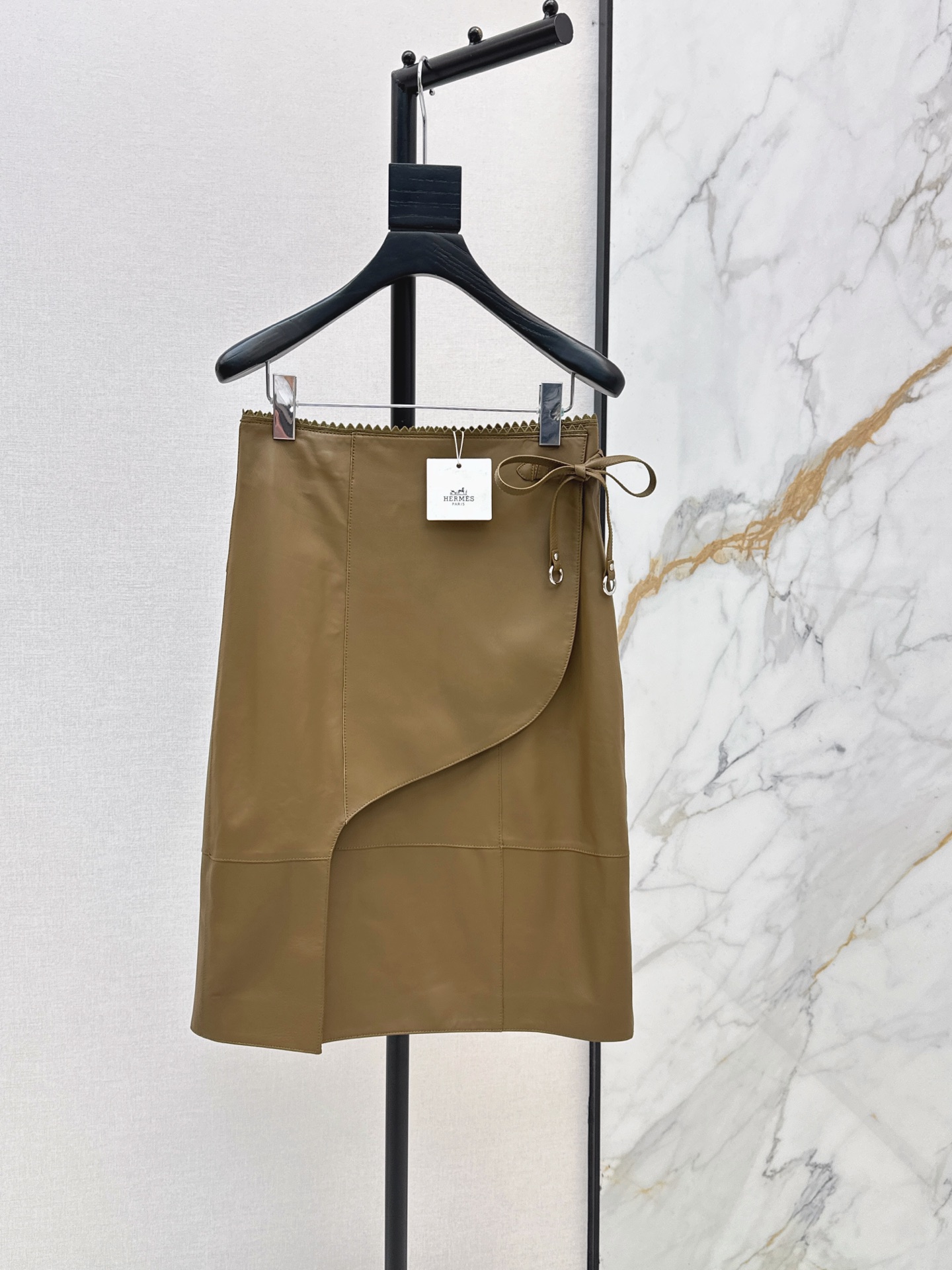Herm New Side slit skirt