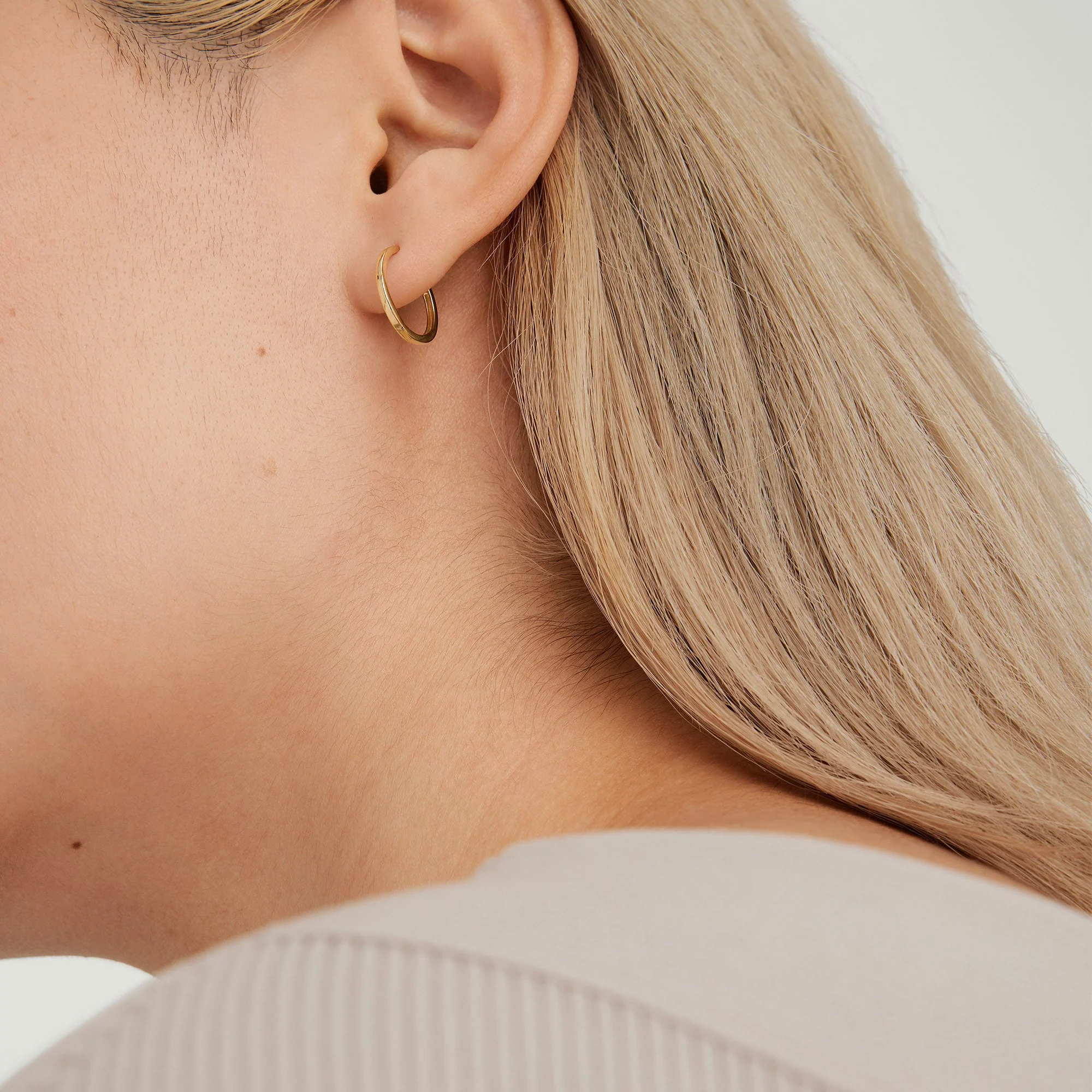 Easy Small Hoops
