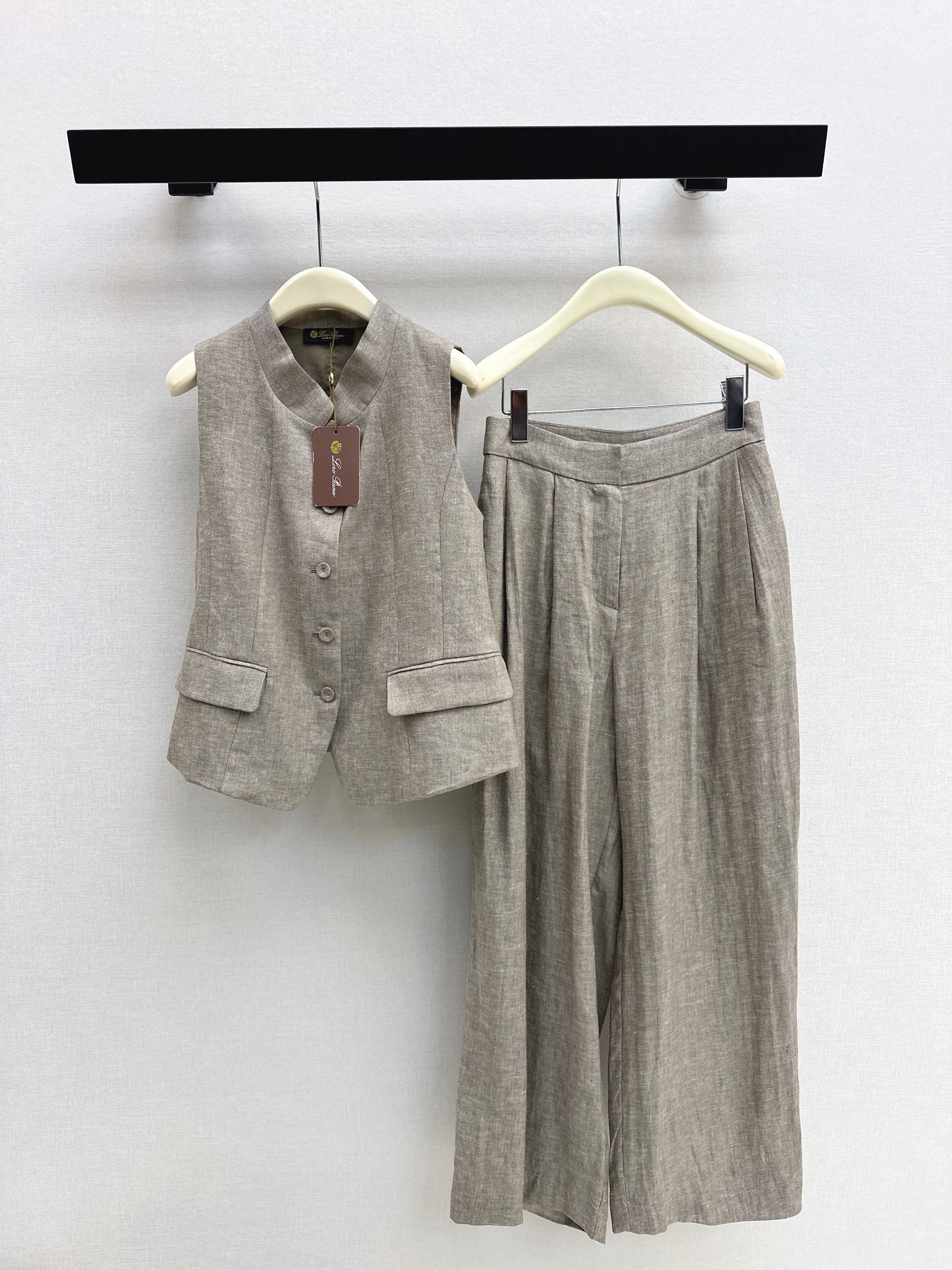 Loro NEW outfit sets