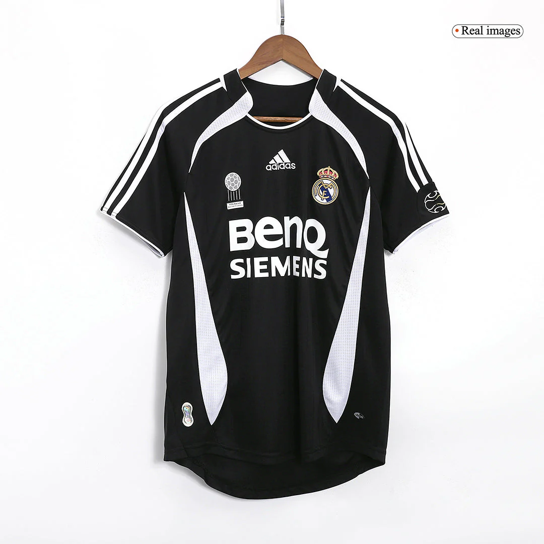 Real Madrid 2006/07 Away Retro Football Jersey
