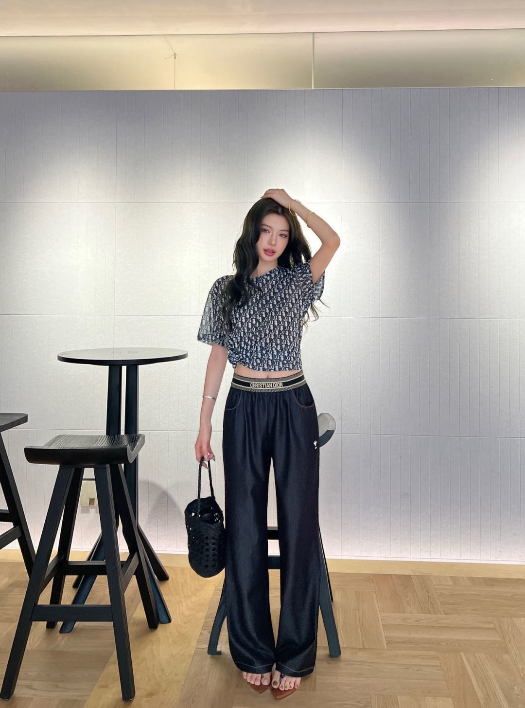 CD New Mesh Short-Sleeve Top