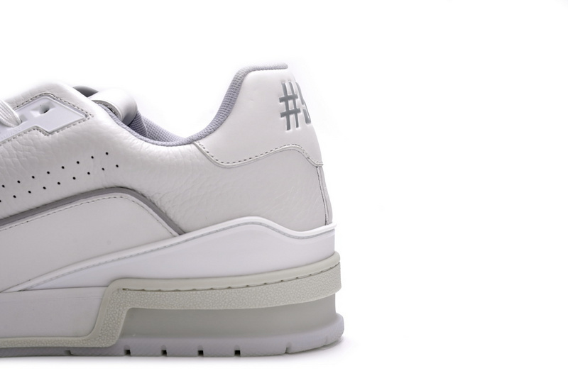 Pkkicks God Batch LOUIS VUITTON Trainer White Litchi Pattern FD0221