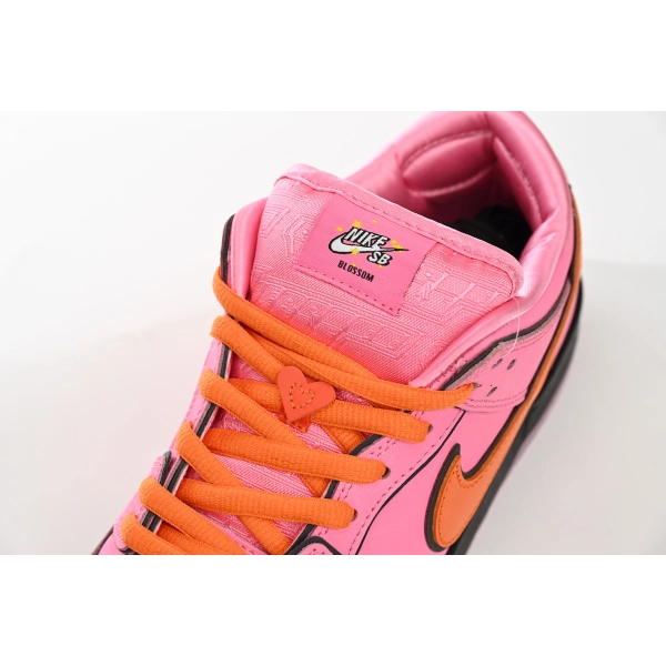 The Powerpuff Girls x Nike SB Dunk Low “Blossom” FD2631-600
