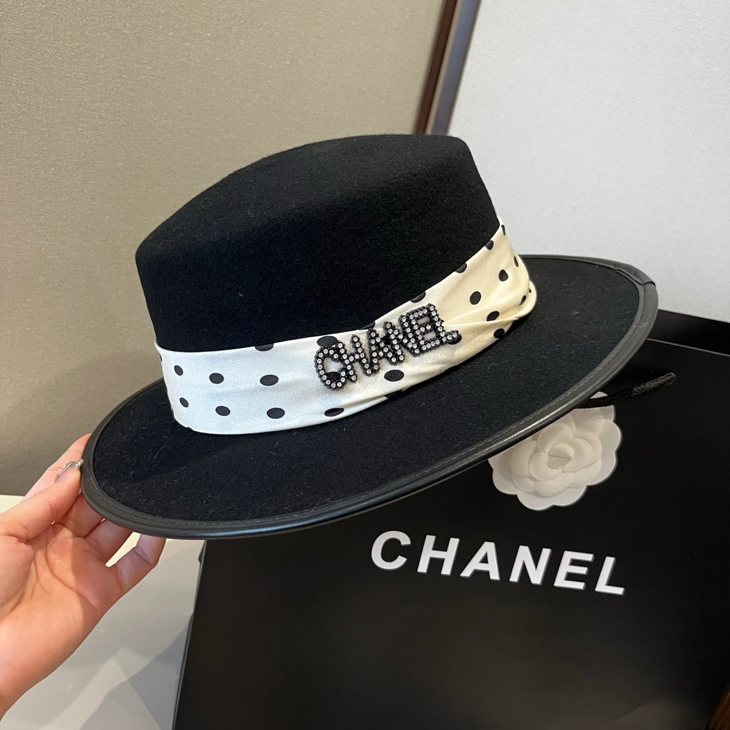 CHAN New Flat-Top Hat