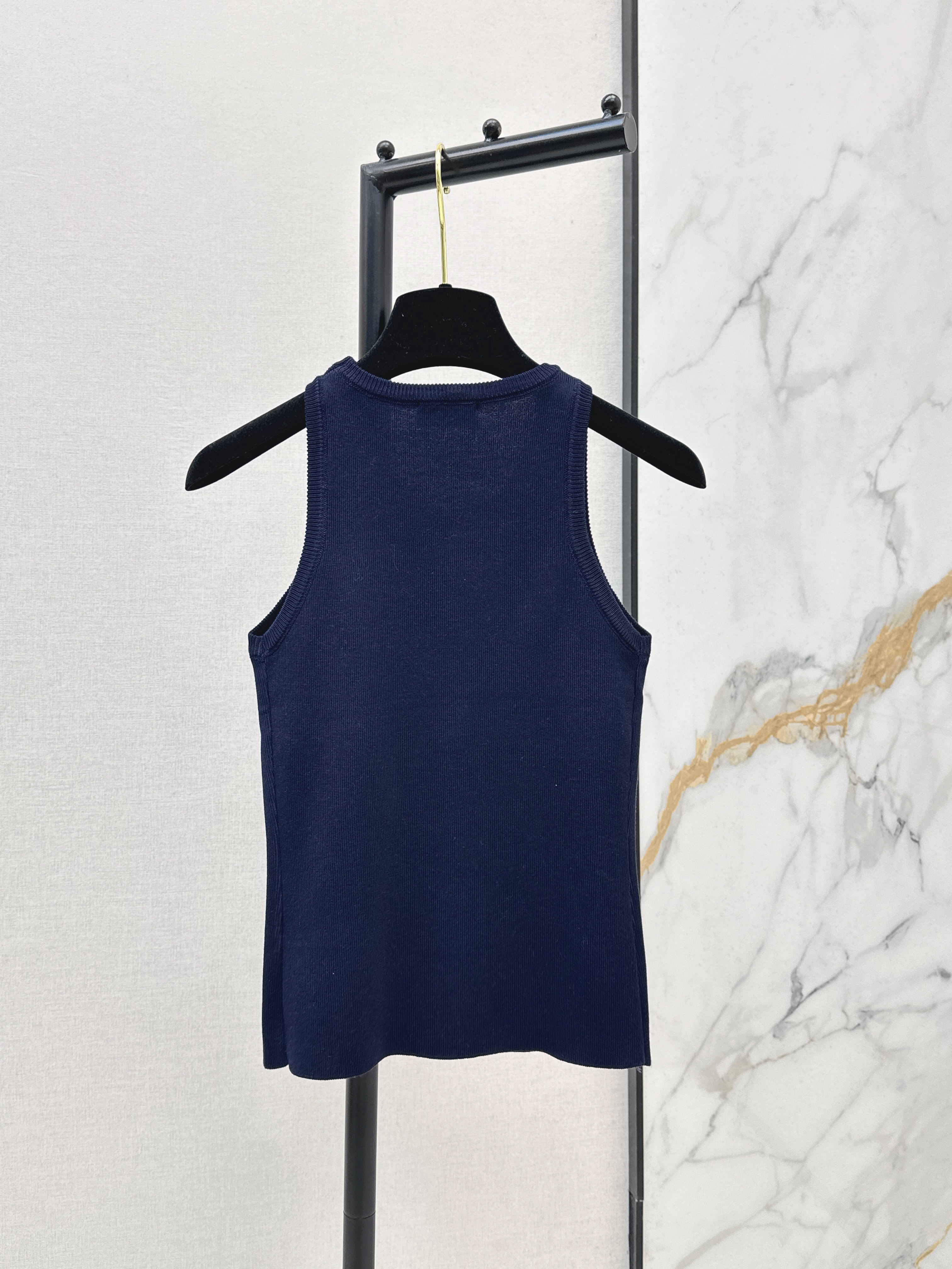 Chan New knit vest