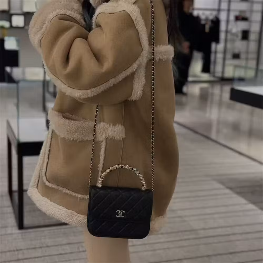 Chanel (CHANEL) Women's Bag Women's Bag 26C Gold Label Double C Rhombus Seam Leather Wear Chain Lambskin Portable Shoulder Bag Gift Black AP4975-B22589-94305 15cm Long 5.6cm Wide 10.4cm High