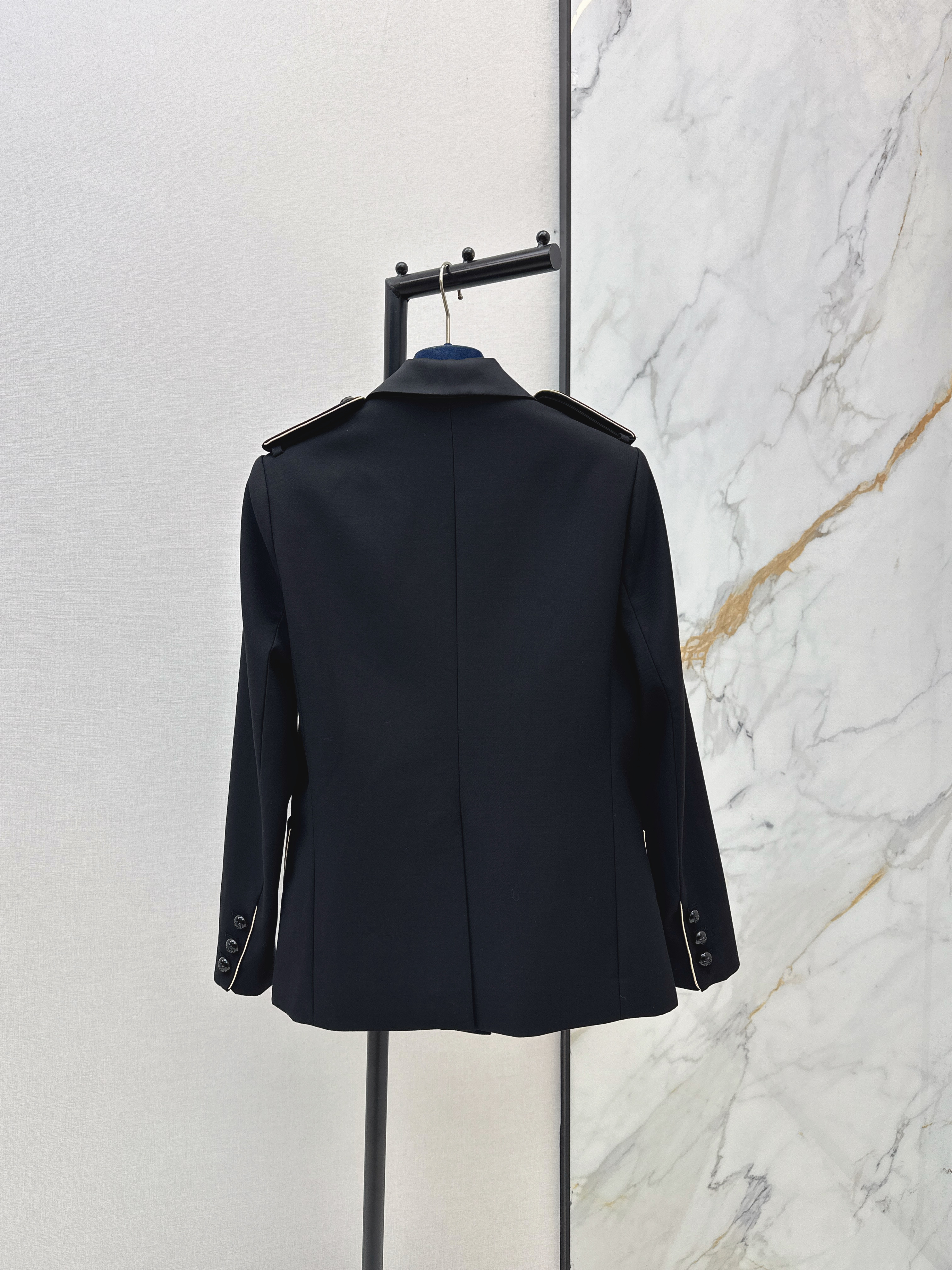 Louis New blazer