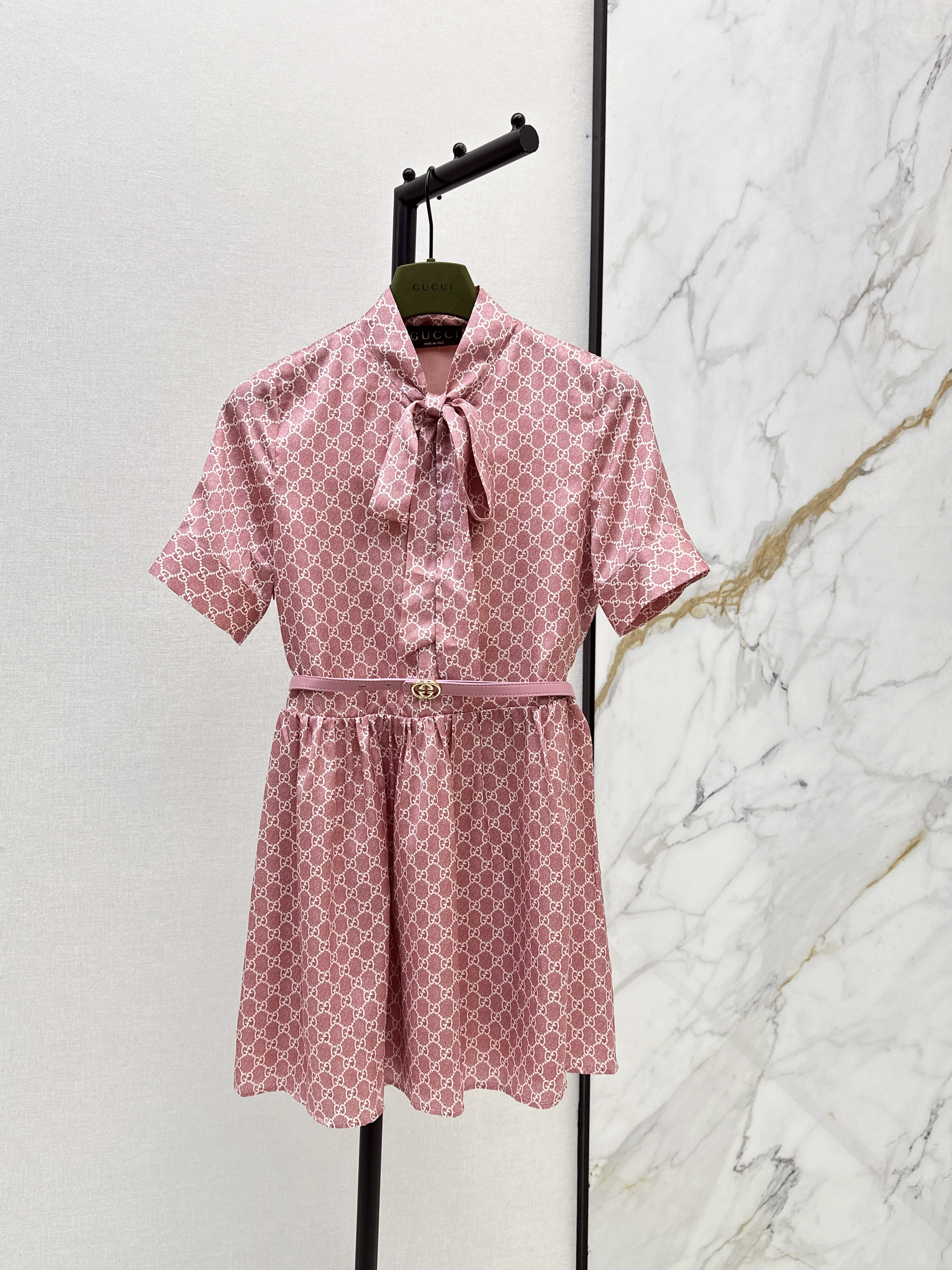 Guc New printed ribbon dress