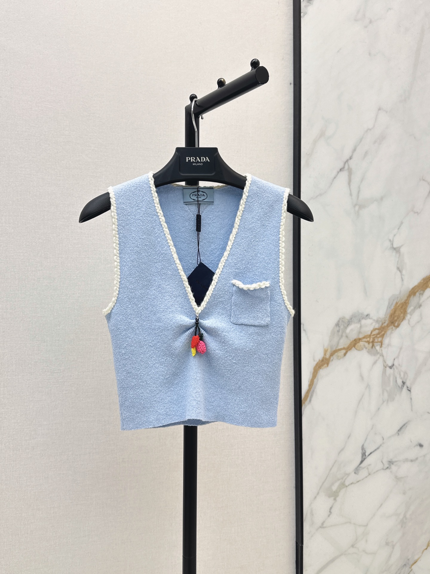 Pra New Fruit Pendant V-Neck Knit Vest