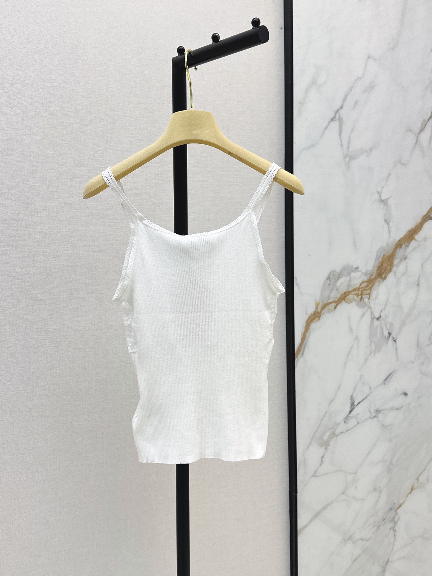 Miu New Lace Patchwork Trim Cami Knit