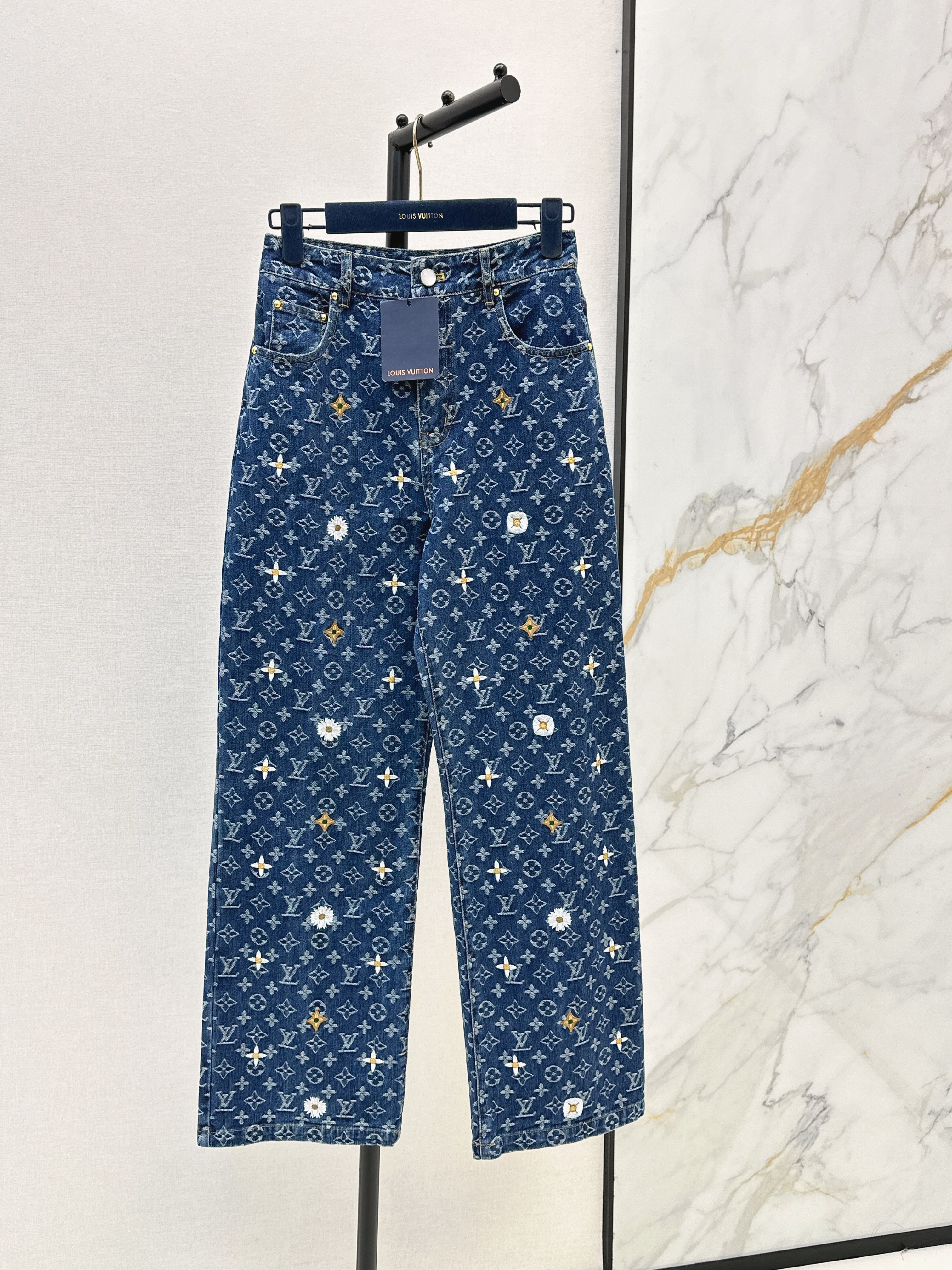 Louis New embroidered Jeans