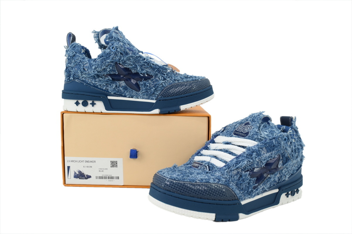Pkkicks God Batch LOUIS VUITTON Plum Blossom Diamond Blue