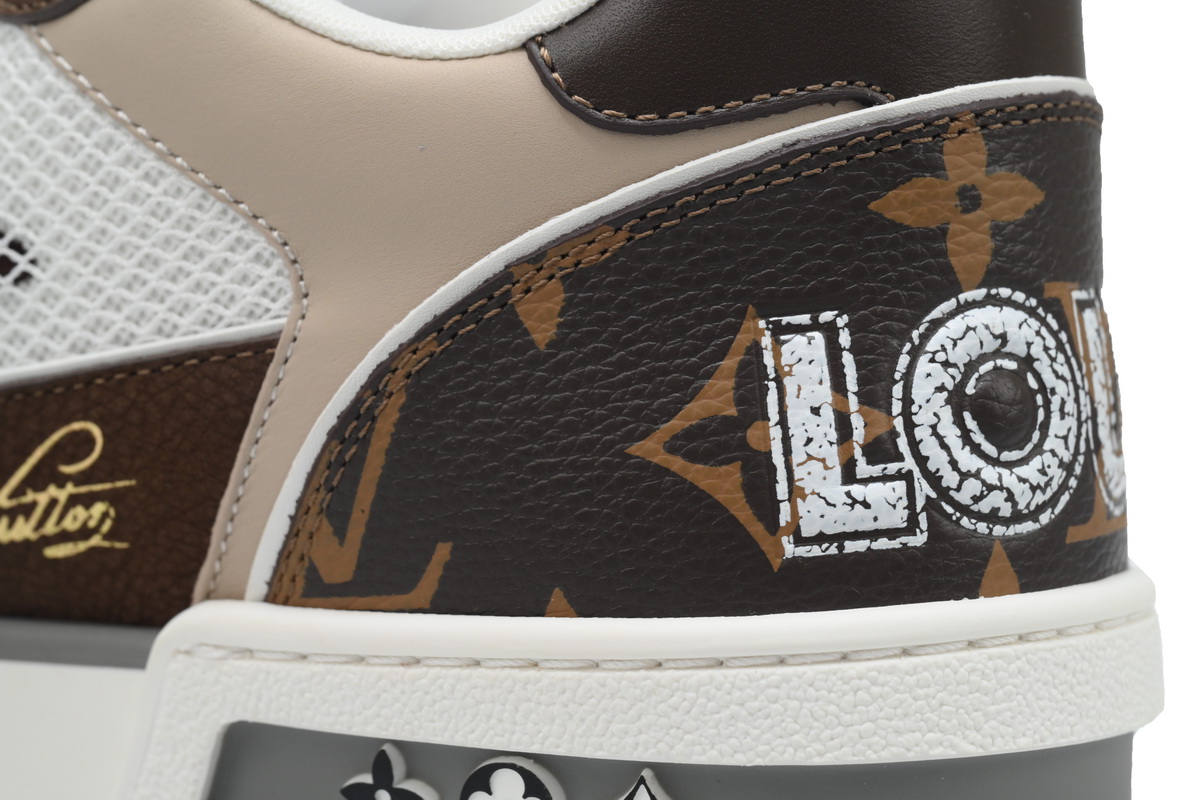 Pkkicks God Batch LOUIS VUITTON Trainer Coffee