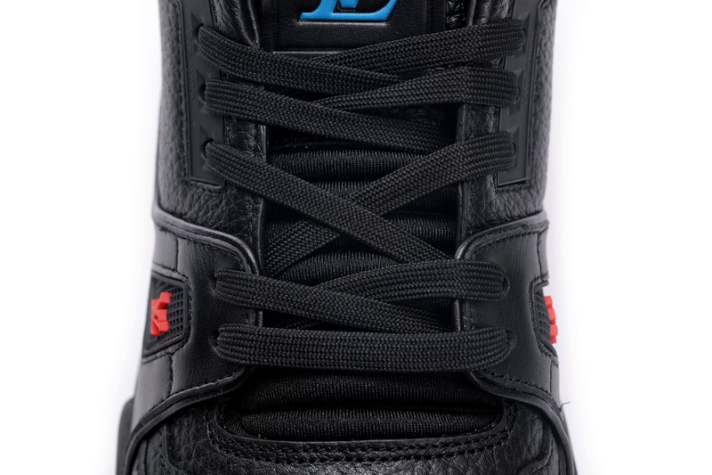 Pkkicks God Batch LOUIS VUITTON Trainer Black Litchi Pattern FD0226