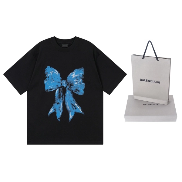 Balenciaga Clothes 🎀 painted design