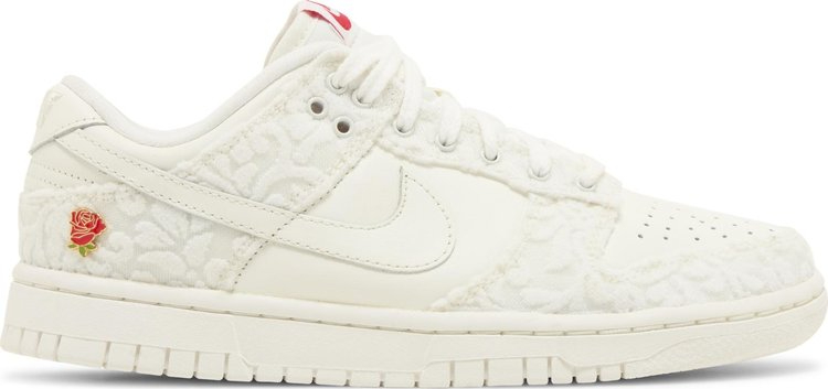 Wmns Dunk Low 'Give Her Flowers' FZ3775-133