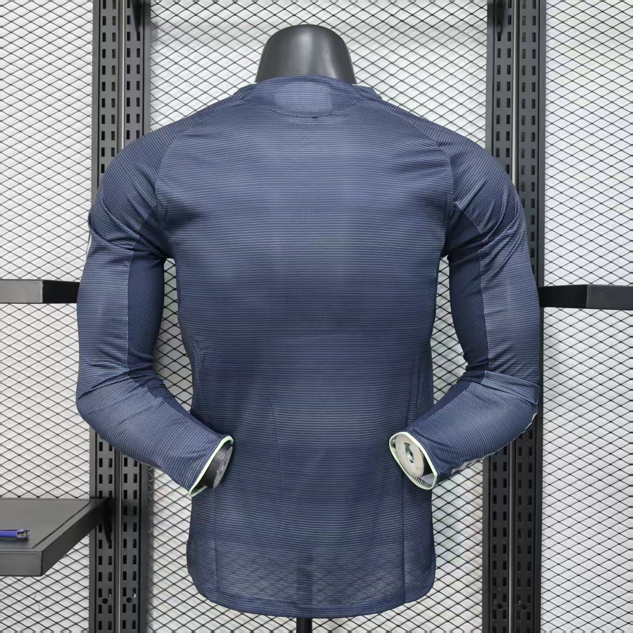 Real Madrid Away Player Version Long Sleeve Man Jersey 25/26
