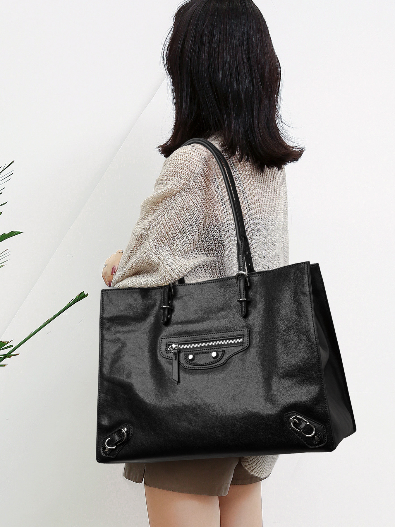 Dark Cognac Brown Leather Shopper Tote