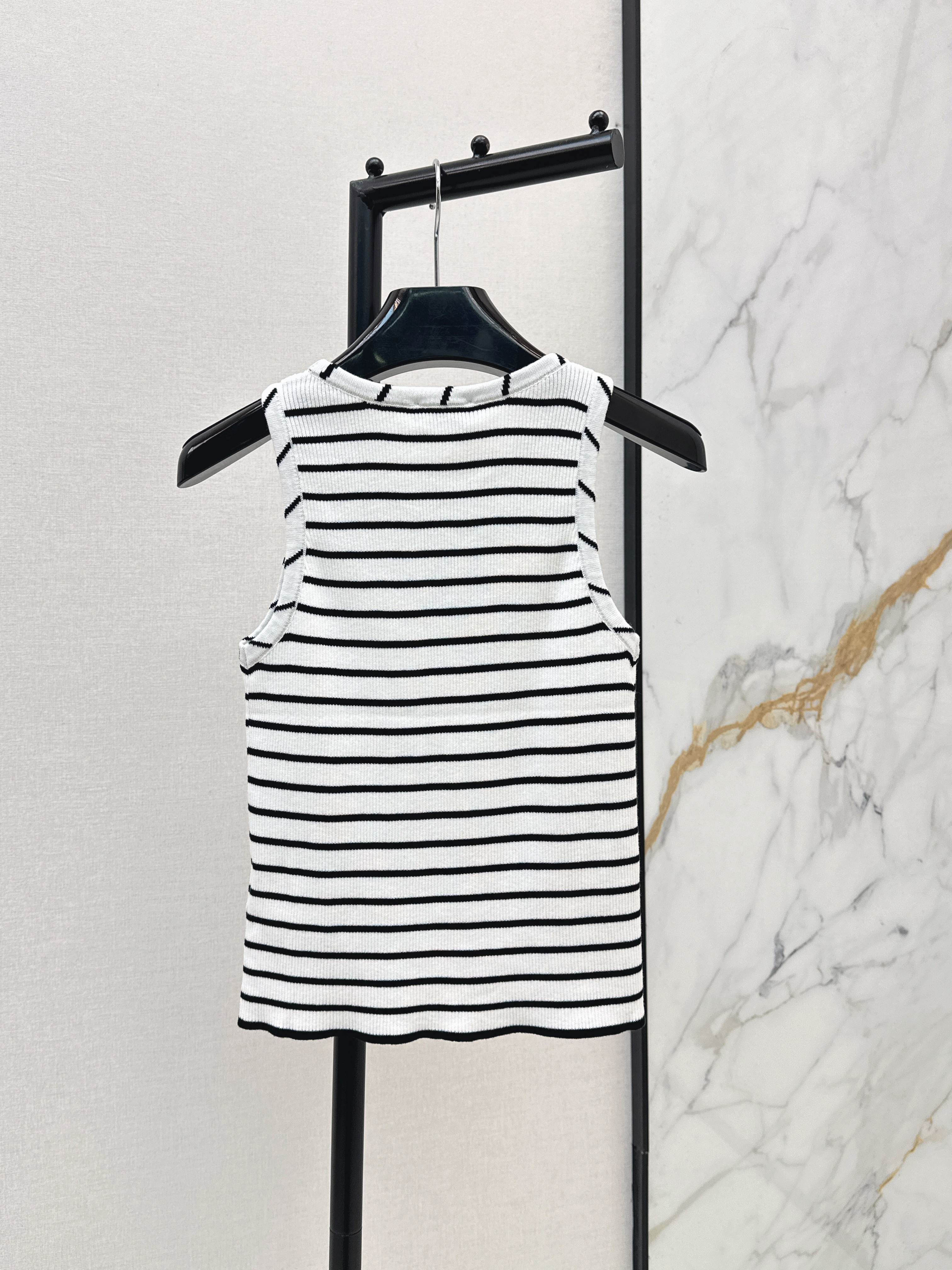 Celi New striped vest