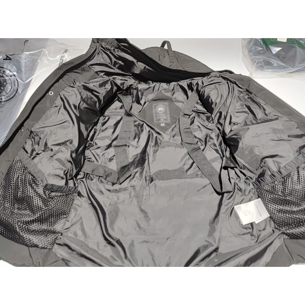 Canada Goose Down Jacket  Black