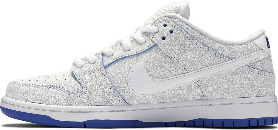 Dunk Low Premium SB 'Cracked Leather' CJ6884-100