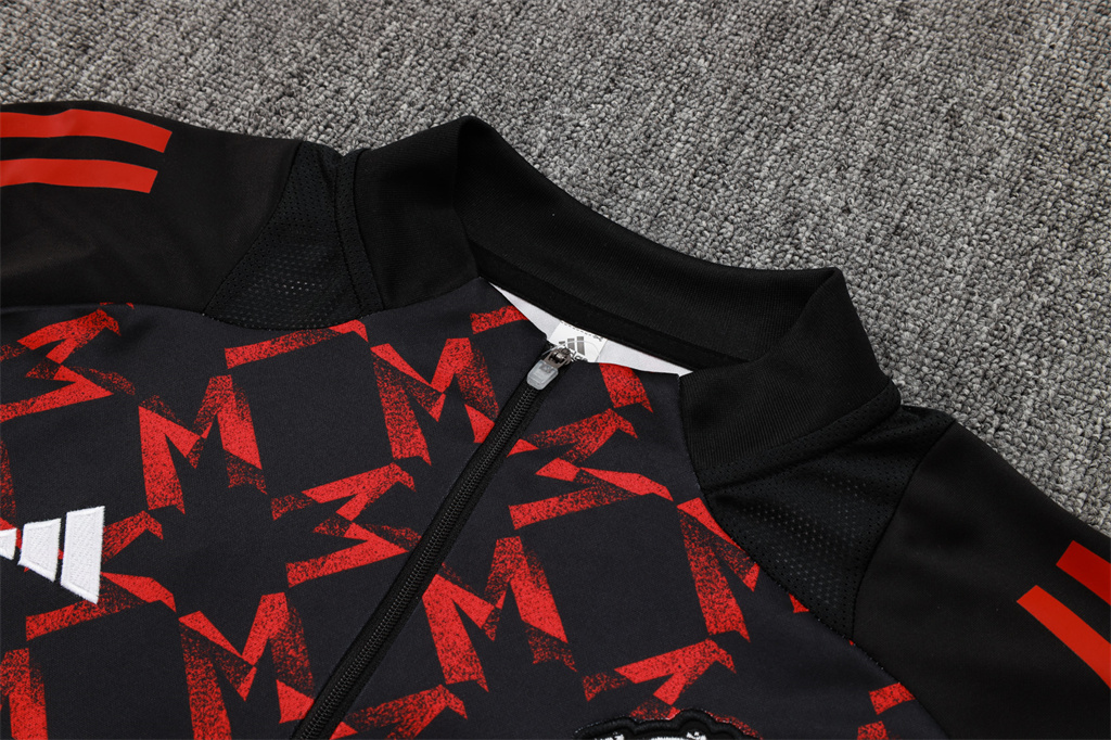 Manchester United Kids Training Suit 24/25