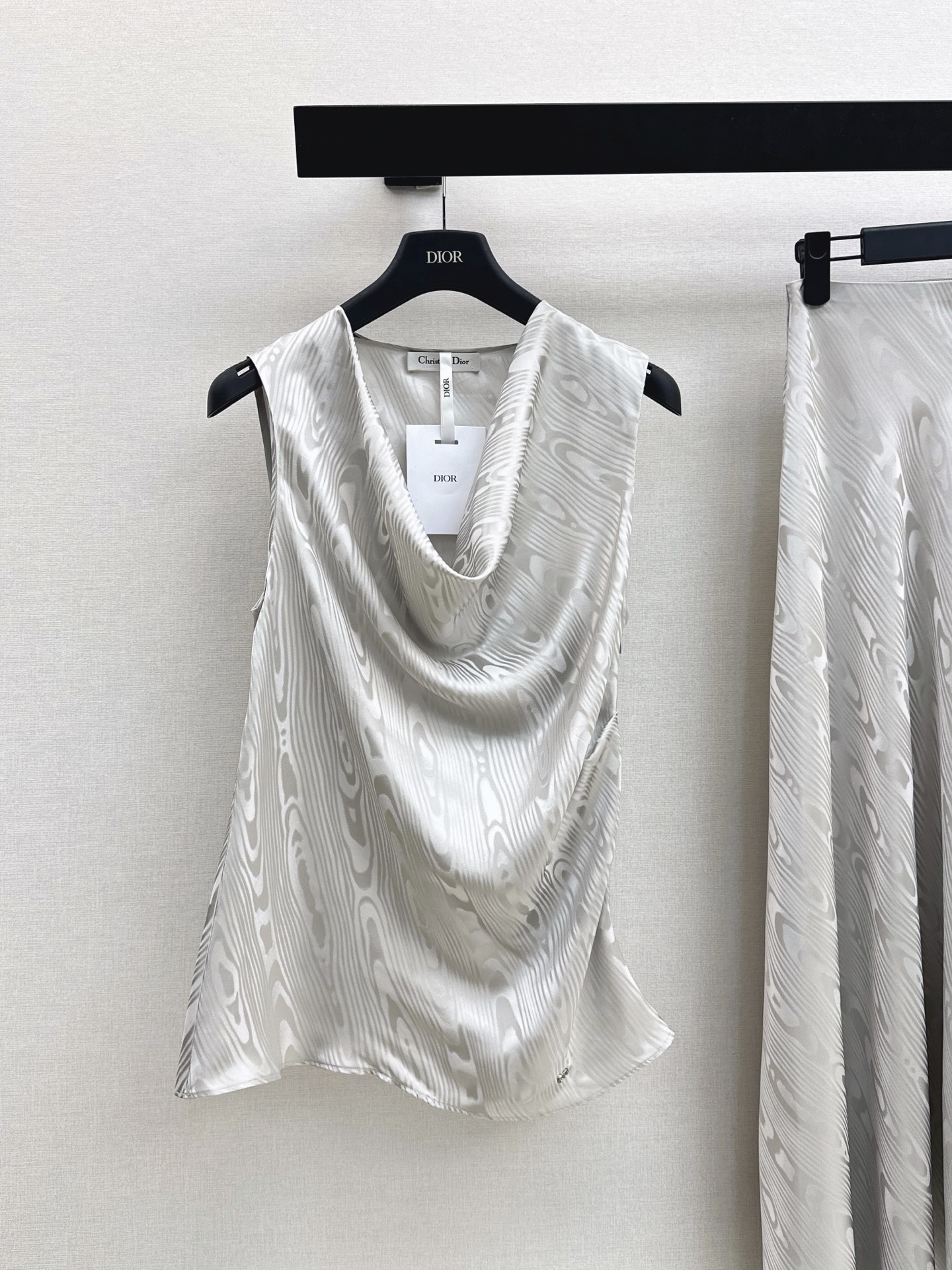 CD New Jacquard Silk Sleeveless Top