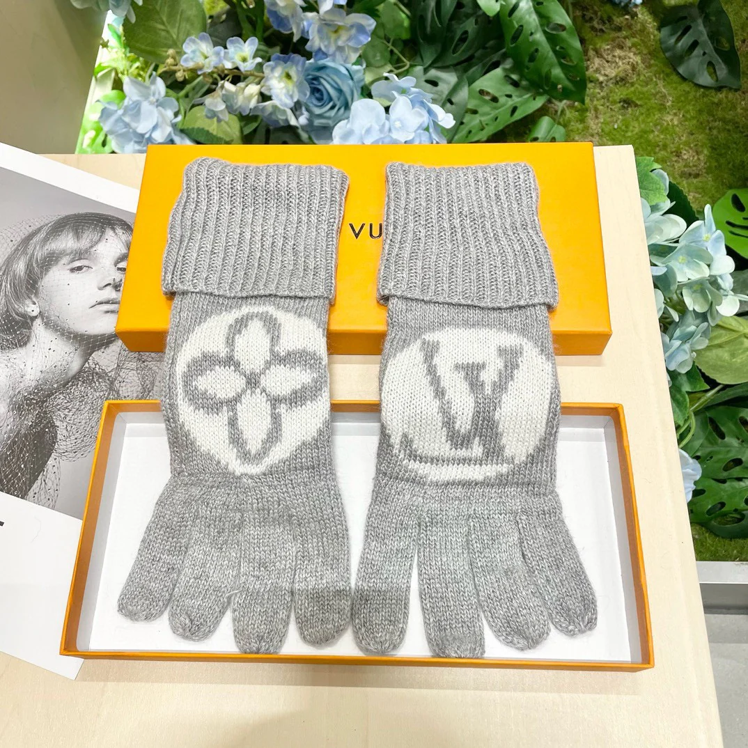 Louis New Autumn and Winter Wool Knit Gloves