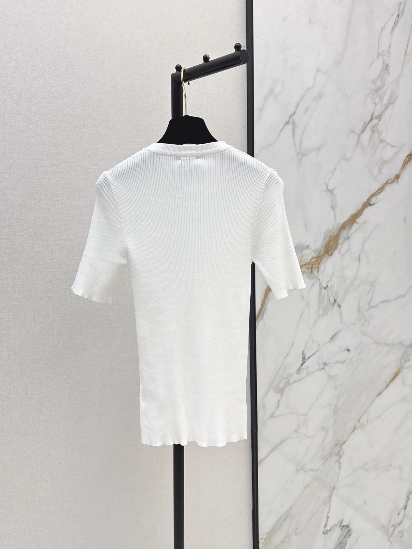 Chan New knit short sleeve top