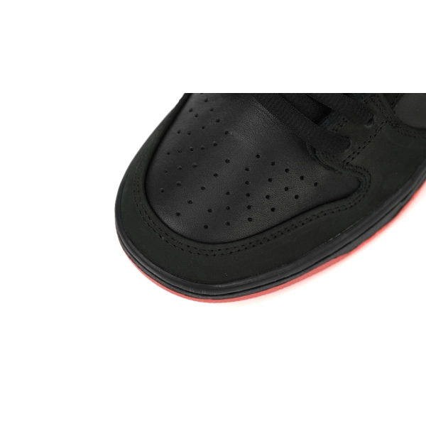 Nike Dunk SB Low Black Pigeon 883232-008