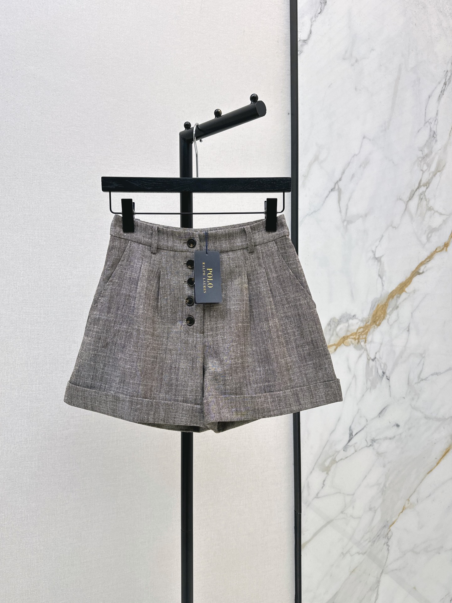 Ral New Snap-button shorts