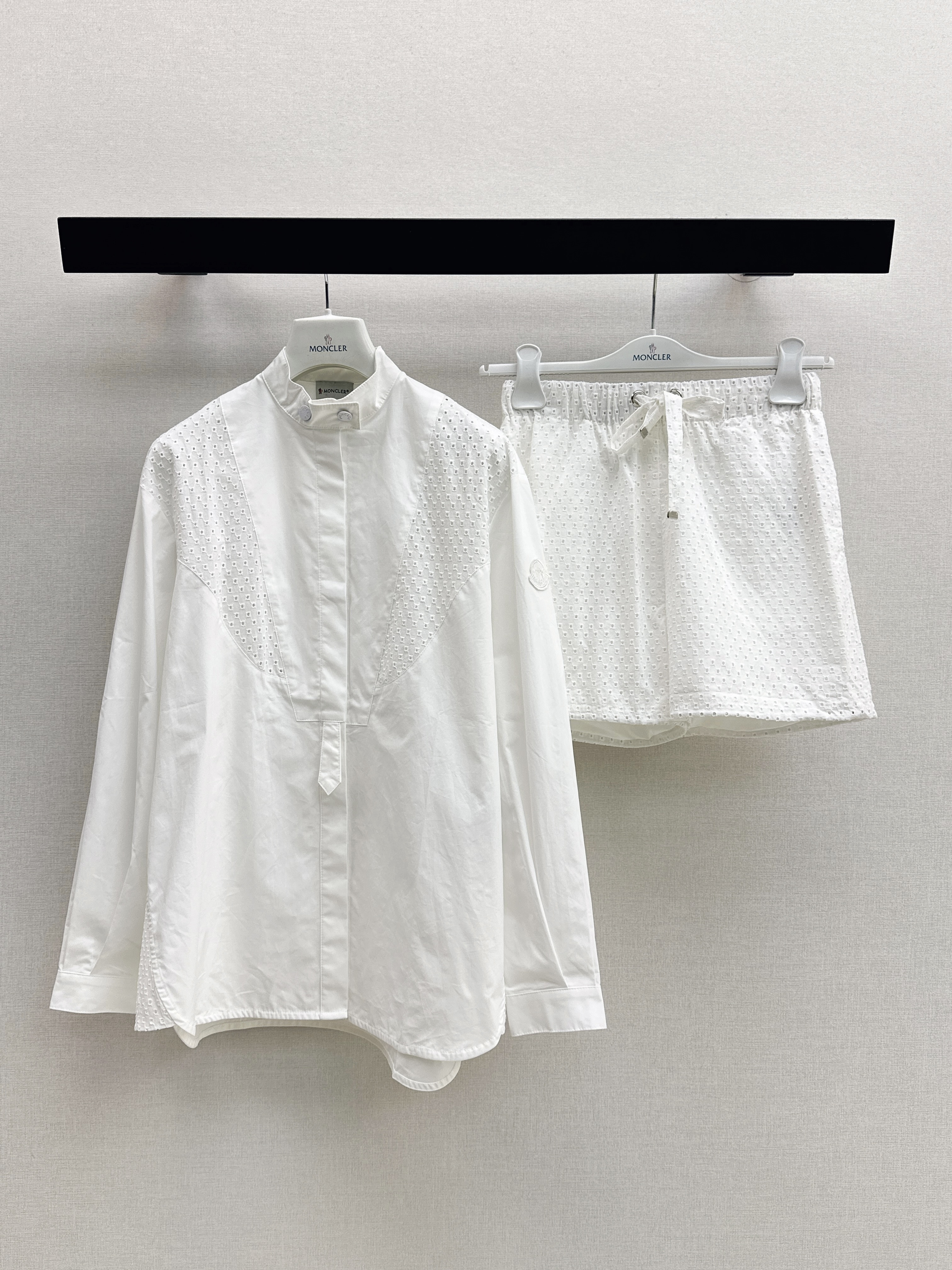 Monc New Shirt suit