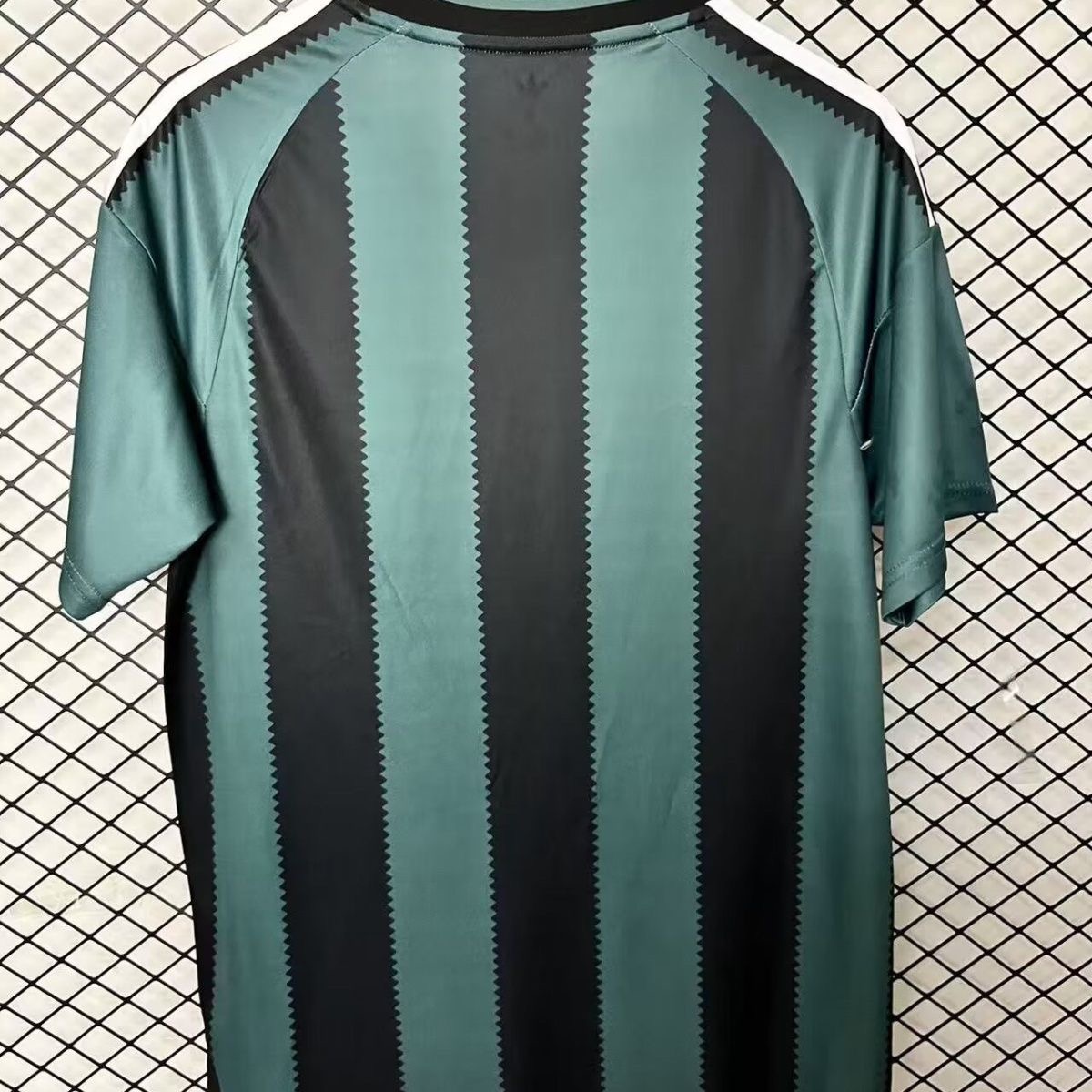 26-27 Celtic away jersey fan version