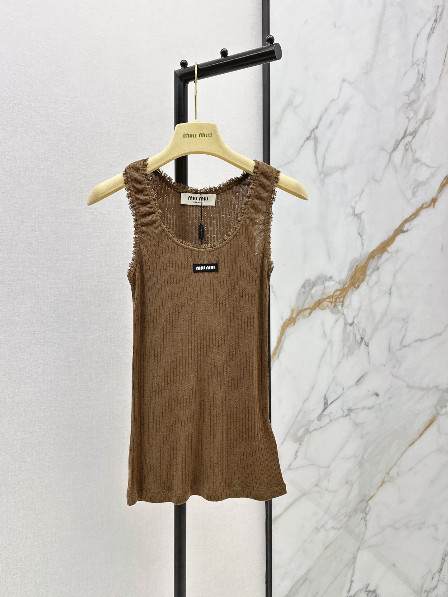 Miu New Vest