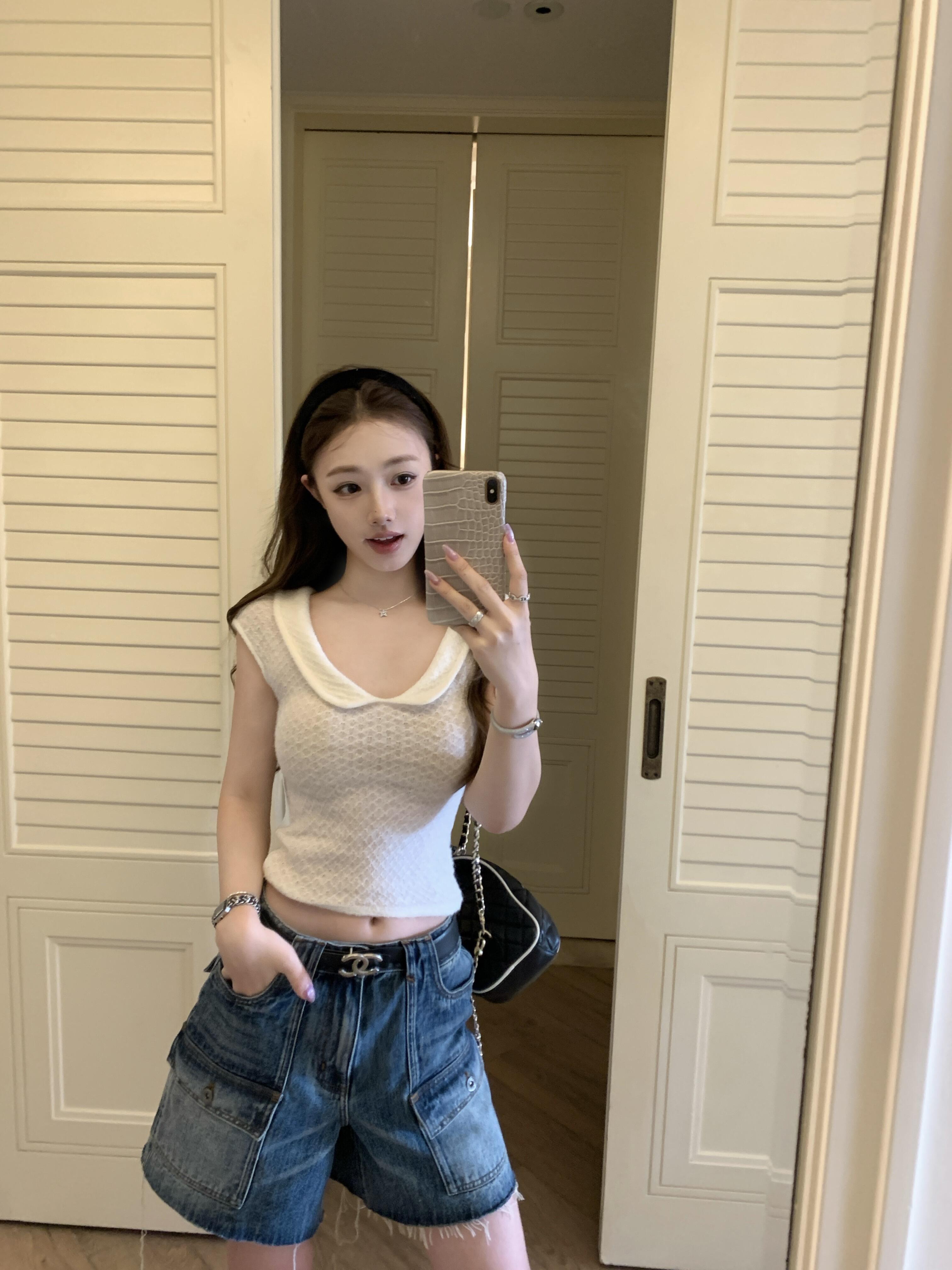 Miu NEW cargo denim short