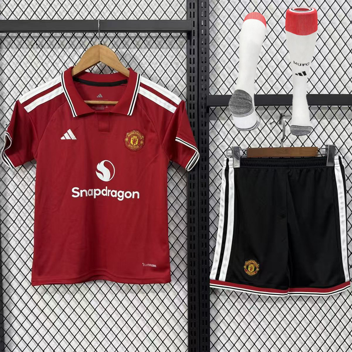 Manchester United Home Kids Suit & Socks 26/27