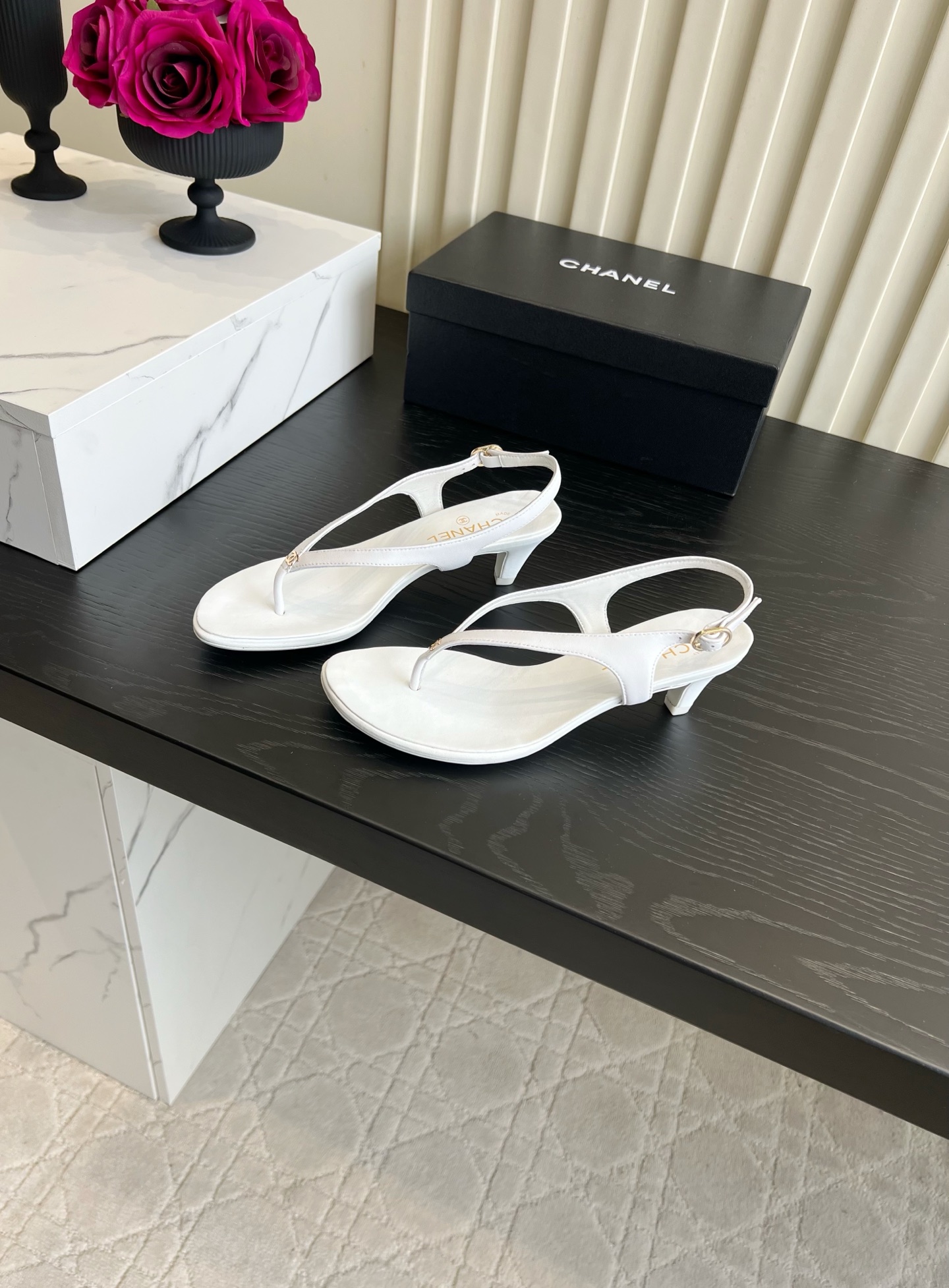 Chan NEW French slim heeled sandals with clipped toes