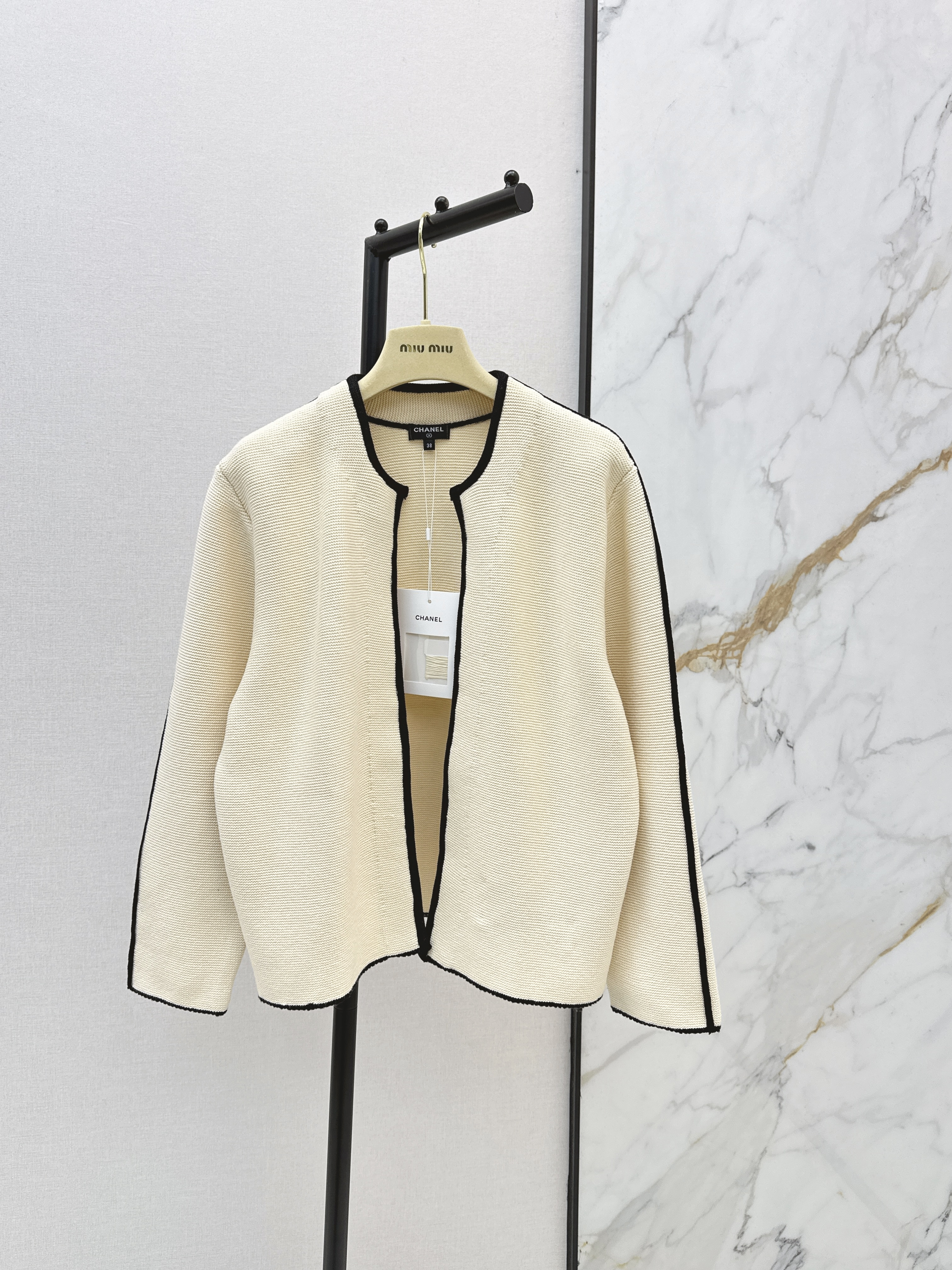 Chan New embroidered Jacket