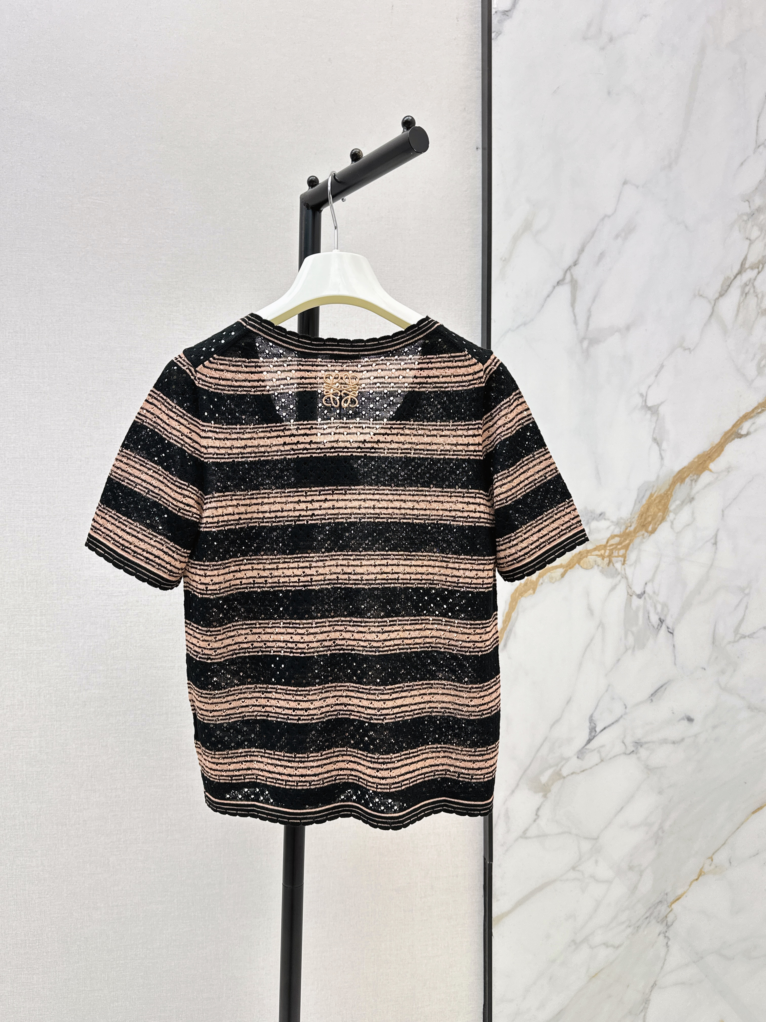 Loe New Hollow striped knitwear