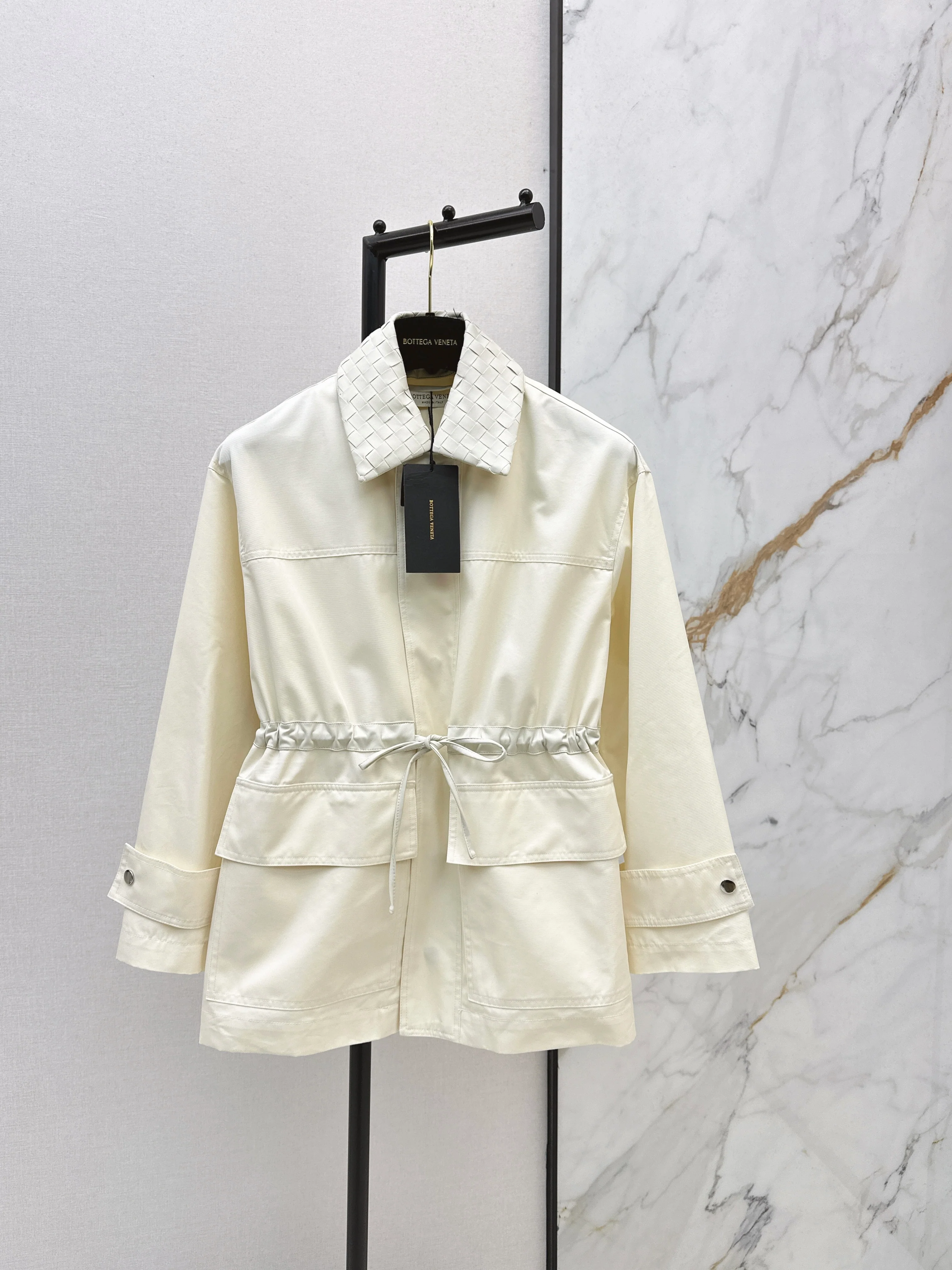 Bott NEW drawstring jacket