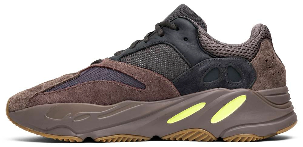 Yeezy Boost 700 'Mauve' EE9614