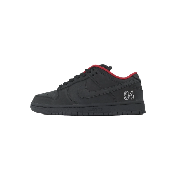 The Powerpuff Girls x Nike SB Dunk Low Black HQ8487-001